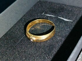 Zlaty diamantovy prsten Punc 0,585 Rozmer 54 - 3