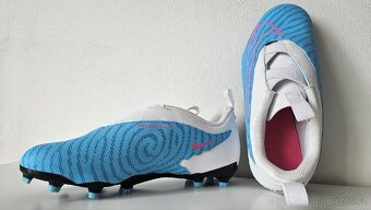 Dětské kopačky - Nike
PHANTOM GX ACADEMY (ÚPLNĚ NOVÉ) - 3
