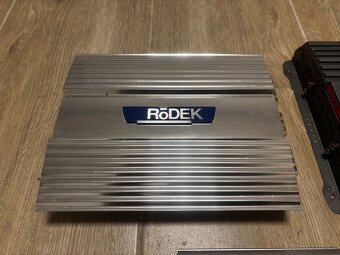 Subwoofer, zesilovač, kapacitor - 3