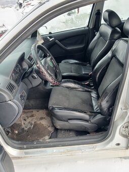 Škoda Octavia 1.6 benzin - 3