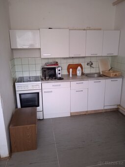 Pronajmu rodinny Dum Firme pro zamestnance - 3