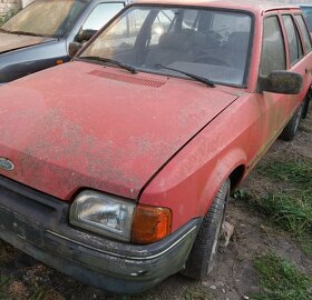FORD ESCORT 1.6i CL COMBI - DÍLY - 3