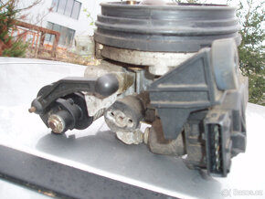 Peugeot 106 motor 1.1i r.v.1998 náhr. díly - 3
