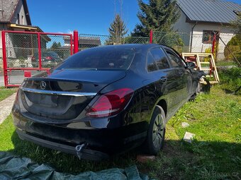 Prodám havarovaný Mercedes C220 CDi, 2016,CZ,1. MAJITEL 1947 - 3