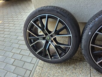 Komplet sada Škoda Kodiaq Racing Line + letní pneu - 3