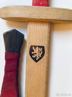 Dřevěné meče, dětské hračky - 3