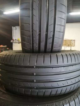 Prodám 2ks pneu 205 /55 /16 - 3