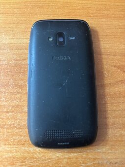 Nokia Lumia 610 - 3