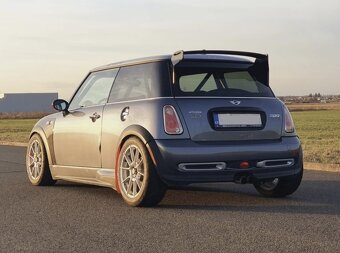 Prodáme Mini Cooper JCW GP1 13600 km - 3