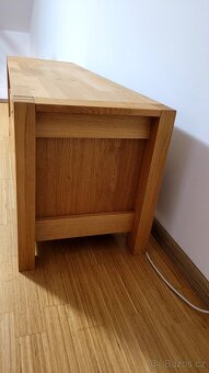 Masivní TV stolek - 3