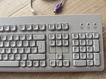Kvalitní klávesnice Fujitsu Siemens PS2 CZ layout - 3