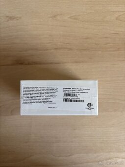 Apple AirPods Pro (2. generace) s MagSafe nabíjecím pouzdrem - 3