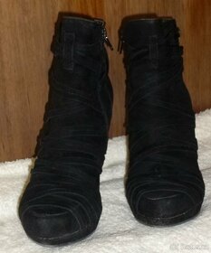ČERNÉ BOTIČKY vel.40 - 3