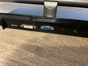 Monitor HP 23” - 3