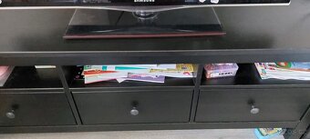 Televizni stolek IKEA Hemnes cerny - 3