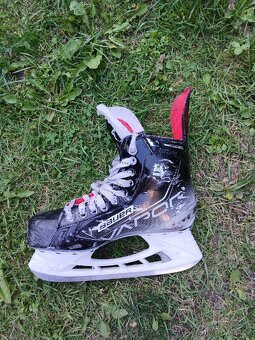 🧊 Hokejové brusle BAUER VAPOR X3.7 - 3