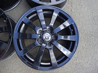 Alu disky Volkswagen, Škoda 17", 5x112, ET 46, šíře 7J - 3