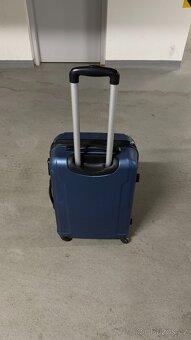 Odolný cestovní kufr - 3