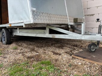 Přívěsný vozík dvouosý - 3