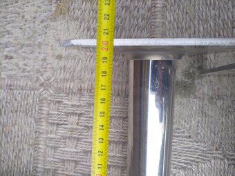 Al držáky na WiFi nebo anteny - 3