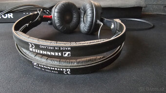 DJ kontroler Traktor Kontrol S4 MK3 + Sennheiser HD25 zdarma - 3