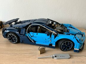 Lego Technic Bugatti Chiron 42083 - 3