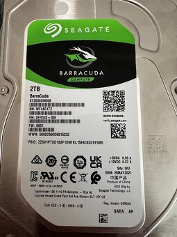 Prodám nový HDD Seagate Barracuda 2TB - 3