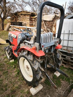 Traktor Kubota GB 20 - 3
