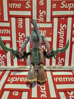 Figurka neca hots illidan - 3