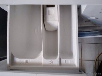 Whirpool 6 kg,1200otacek odstředění,možnost odvozu - 3