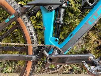 Prodám celoodpružené kolo CUBE STEREO 140 HPC RACE 2021 - 3