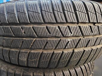 205/55 R16 Barum Polaris 5 - 3