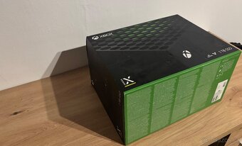 🎮 Xbox Series X komplet + 2 hry - 3