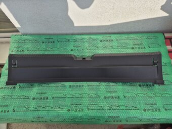 kryt nosiče zámku kufru VW Golf 8 VIII 5H6863459C 4PK - 3