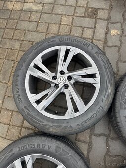 ORIGINÁL Alu Volkswagen Valencia R17, 5x100 - TOP STAV - 3