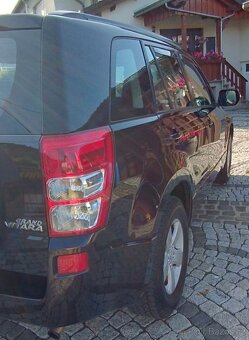 Suzuki Grand Vitara 2.0i Limited Edition benzín 103kw - 3