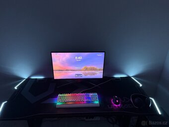 Prodám herní stůl ULTRADESK Force – RGB, 166×70 cm - 3