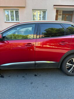 Peugeot 3008 1.2 Allure r.v.2019 - 3