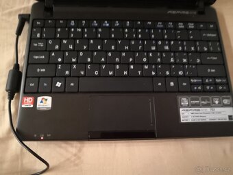 Acer Aspire one 722-C58kk - 3