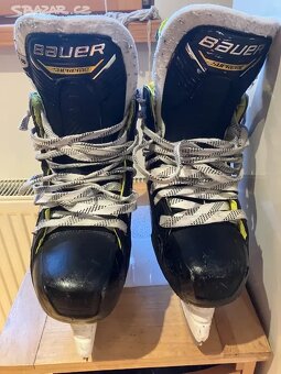 Hokejové brusle Bauer Supreme M4 vel.8 FIT 2 - 3