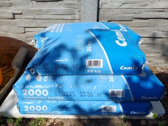 Cementový postřik-špric Cemix 2000 - 3