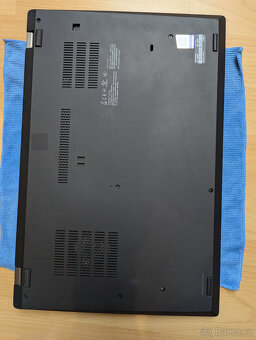 Lenovo Thinkpad T15 Gen 1 - 3