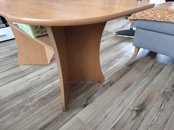 Konferenční stolek - 3