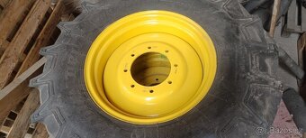 John Deere nová sada kol - 3