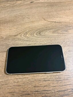 iphone 11, v dobrém stavu, 128gb - 3