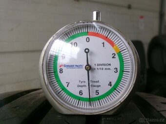 215/60 R17 CONTINENTAL (4,5-5,5mm) č.15645/d3 - 3