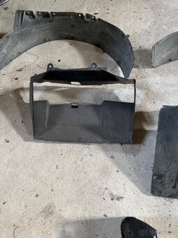 E30 - podběhy a kryty sahary - 3