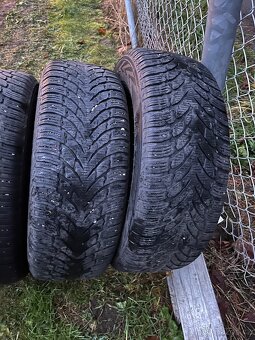 Zimní Nokian WR SUV 4 215/65 r16 - 3