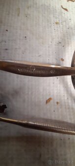 Zlaté drátěné brýle - 3