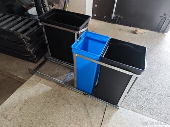 Vestavný odpadkový koš Simplehuman – 30L - 3